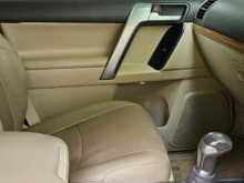 https://riyasewana.com/uploads/toyota-toyota-landcruiser-2019-79010012694.jpg