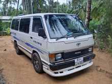 Toyota LH61V 1989 Van