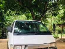 Toyota Lottoo CR27 2014 Van