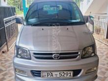 Toyota Noah 2000 Van