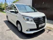 Toyota Noah 2014 Van