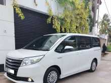 Toyota Noah G GRADE 2015 Van