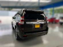 https://riyasewana.com/uploads/toyota-toyota-prado-3120600192.jpg
