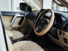https://riyasewana.com/uploads/toyota-toyota-prado-619043122933.jpg