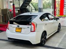 https://riyasewana.com/uploads/toyota-toyota-prius-111252566573.jpg