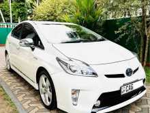 Toyota Prius S Grade 2015 Car