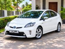 Toyota PRIUS 2014 Car