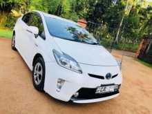 Toyota PRIUS S GRADE 2013 Car