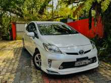 Toyota PRIUS G GRADE 2013 Car