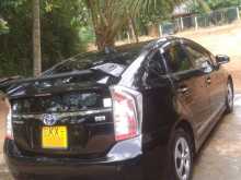 https://riyasewana.com/uploads/toyota-toyota-prius-2014-1921074012323.jpg