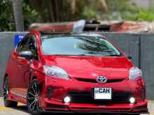 Toyota Prius G Towering 2015 Car