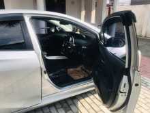 https://riyasewana.com/uploads/toyota-toyota-prius-2016-1120173412934.jpg