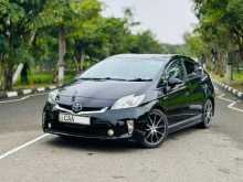 Toyota PRIUS G GRADE 2013 Car