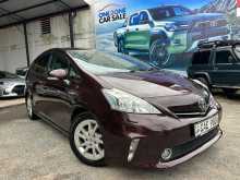 Toyota Prius Alpha CX 2014 Car