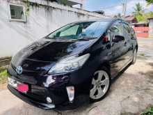 Toyota PRIUS G TOURING 2012 Car