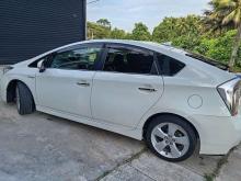 https://riyasewana.com/uploads/toyota-toyota-prius-291125066184.jpg