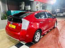 Toyota Prius 3rd Gen 2013 Car