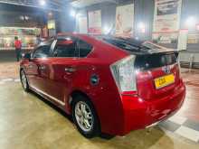 https://riyasewana.com/uploads/toyota-toyota-prius-31125413944.jpg