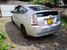 https://riyasewana.com/uploads/toyota-toyota-priuse-2008-297041712042.jpg