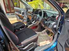 https://riyasewana.com/uploads/toyota-toyota-raize-2023-1011271512453.jpg