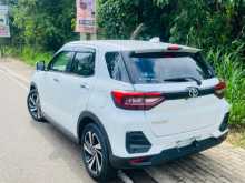 https://riyasewana.com/uploads/toyota-toyota-raize-2024-2515412412333.jpg