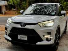Toyota Raize Hybrid Z 4way Camara 2024 SUV