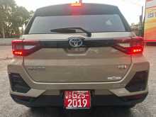 https://riyasewana.com/uploads/toyota-toyota-raize-22161702596.jpg