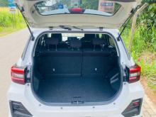 https://riyasewana.com/uploads/toyota-toyota-raize-23713206995.jpg