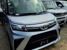 Toyota Roomy X 2023 Car