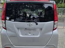 https://riyasewana.com/uploads/toyota-toyota-roomy-2023-2414294912951.jpg