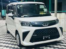 https://riyasewana.com/uploads/toyota-toyota-roomy-2023-37523912244.jpg