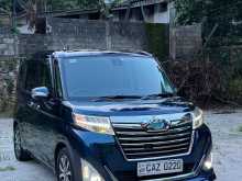 https://riyasewana.com/uploads/toyota-toyota-roomy-2113462422392.jpg