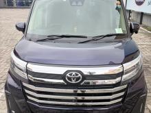 Toyota ROOMY CUSTOM G 2023 Car
