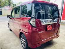 https://riyasewana.com/uploads/toyota-toyota-roomy-25160503203.jpg