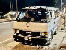 Toyota Shell Long 1987 Van