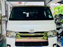 Toyota Super GL 2015 Van