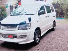 Toyota TownAce Noah 2002 Van