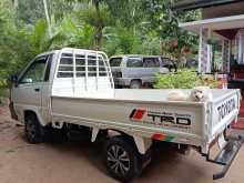 https://riyasewana.com/uploads/toyota-toyota-town-161209024962.jpg