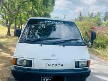 Toyota TownAce CR27 1990 Van