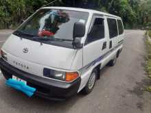 https://riyasewana.com/uploads/toyota-toyota-town-221300444603.jpg
