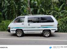 https://riyasewana.com/uploads/toyota-toyota-townace-1985-1621361112574.jpg