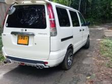 https://riyasewana.com/uploads/toyota-toyota-townace-21650436234.jpg