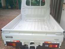 https://riyasewana.com/uploads/toyota-toyota-truck-983239254.jpg