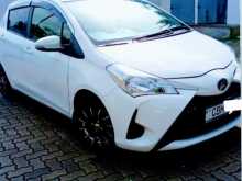 Toyota Vitz 2017 Car