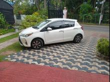 https://riyasewana.com/uploads/toyota-toyota-vitz-119525717926.jpg