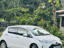https://riyasewana.com/uploads/toyota-toyota-vitz-1211044217375.jpg