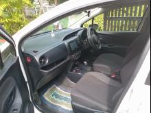 https://riyasewana.com/uploads/toyota-toyota-vitz-1420415217345.jpg