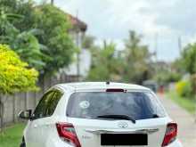 https://riyasewana.com/uploads/toyota-toyota-vitz-1917495322912.jpg