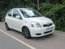 Toyota VITZ 2001 Car
