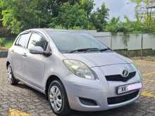https://riyasewana.com/uploads/toyota-toyota-vitz-2007-2413334112233.jpg